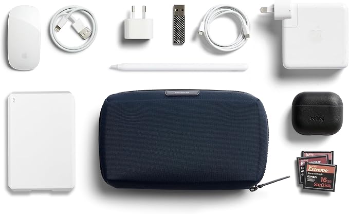 Bellroy Tech Kit (Tech Accessories Organizer Pouch, Zipper Closure Design, Stores Power Bank, Phone Charger, Cables & More, Internal)