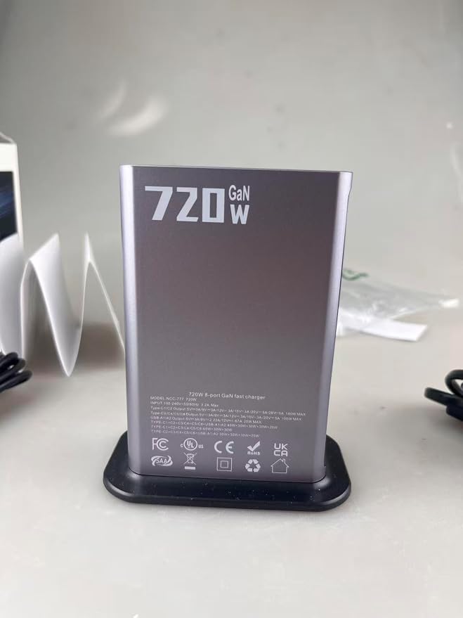 520W USB C Fast Charger Block, PD 3.1 100W 8 Port USB Charging Station, GaN Ⅲ Fast Charging Station for Multiple Devices, Laptop Wall Charger Compatible with iPhone 17/iPad/MacBook etc