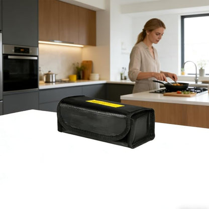 Lightweight Cell Cover with Thermal Barrier for Secure Handling of Multiple Power Cells Battery Transport Bag