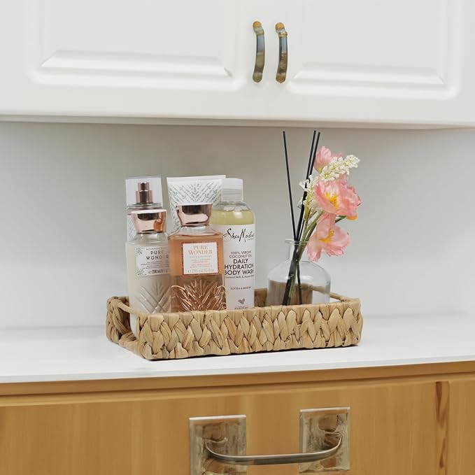 Bathroom Tray, 11 Inch Water Hyacinth Vanity Tray with Handle, Small Wicker Basket for Bathroom Toilet Tank Countertop, Wicker Bathroom Trays for Counter Decor