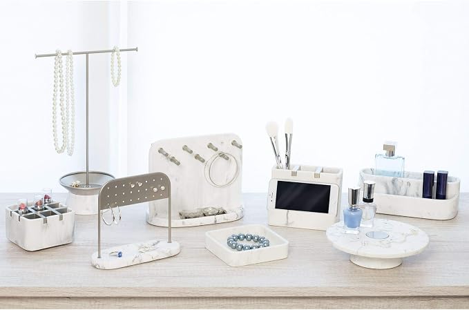 iDesign Dakota Makeup, Countertop, VanityMakeup and Cosmetic Storage Bathroom, 7.89" x 3.39" x 3.61", Vanity Organizer,28390