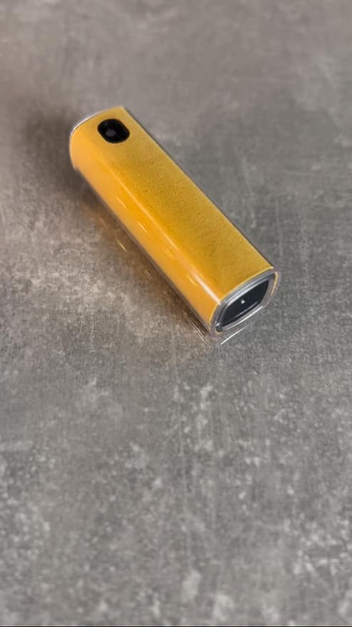 Generic Touchscreen Mist Spray Cleaner - Lens & Screen Cleaner for Laptop, MacBook, iPhone Screen, Android Screen Cleaner. 2 in 1 Spray and Microfiber Screen Cleaner. (Gold)