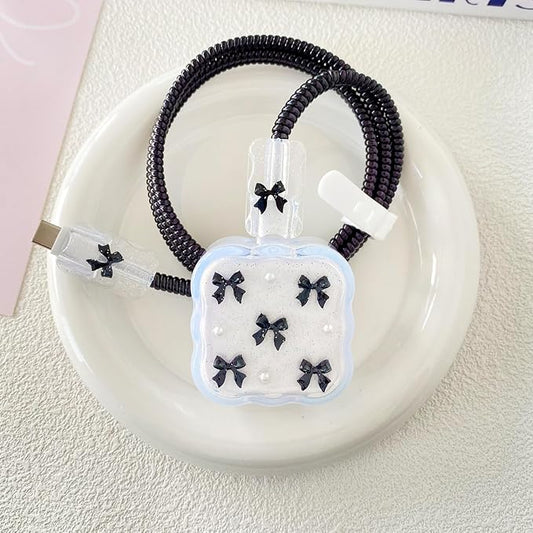 Charger Protective Set, Compatible with Apple 40W Dynamic Power Adapter (with 60W Max), DIY 3D Bowknot Wave Transparent Flexible TPU Charger Case + Spiral Data Cable Protector, Black Bow(5in1)