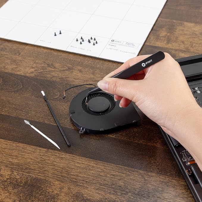 iFixit Precision Cleaning Kit - Phone, Laptop, Tablet