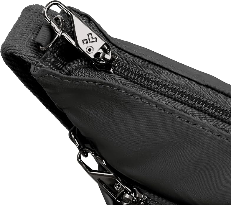 Travelon Anti-theft Roam Medium Crossbody