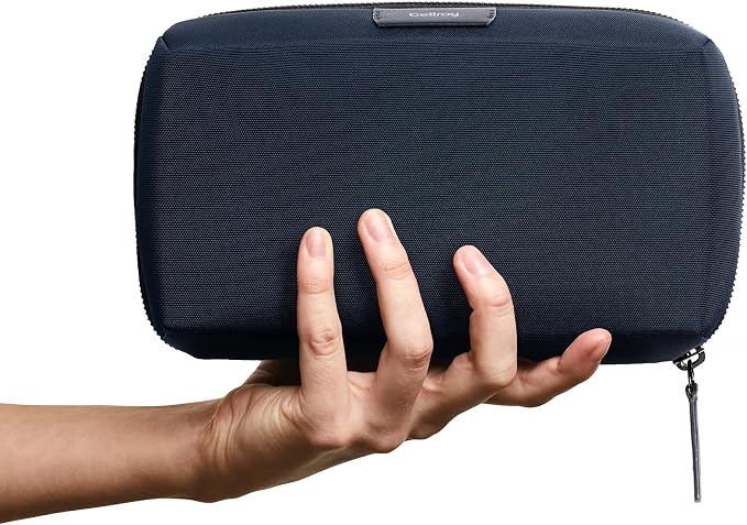 Bellroy Tech Kit (Tech Accessories Organizer Pouch, Zipper Closure Design, Stores Power Bank, Phone Charger, Cables & More, Internal)