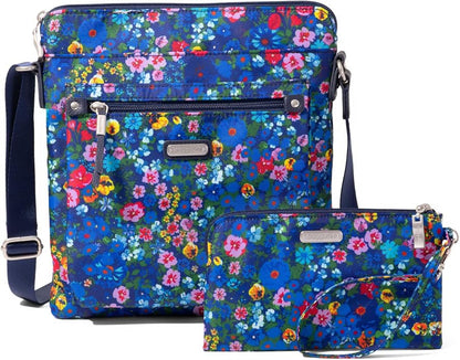 Baggallini womens Go Bagg With Rfid Phone Wristlet