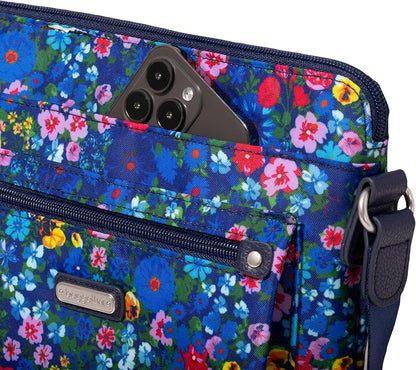 Baggallini womens Go Bagg With Rfid Phone Wristlet