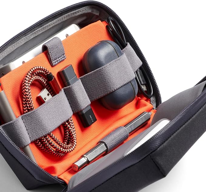 Bellroy Tech Kit (Tech Accessories Organizer Pouch, Zipper Closure Design, Stores Power Bank, Phone Charger, Cables & More, Internal)